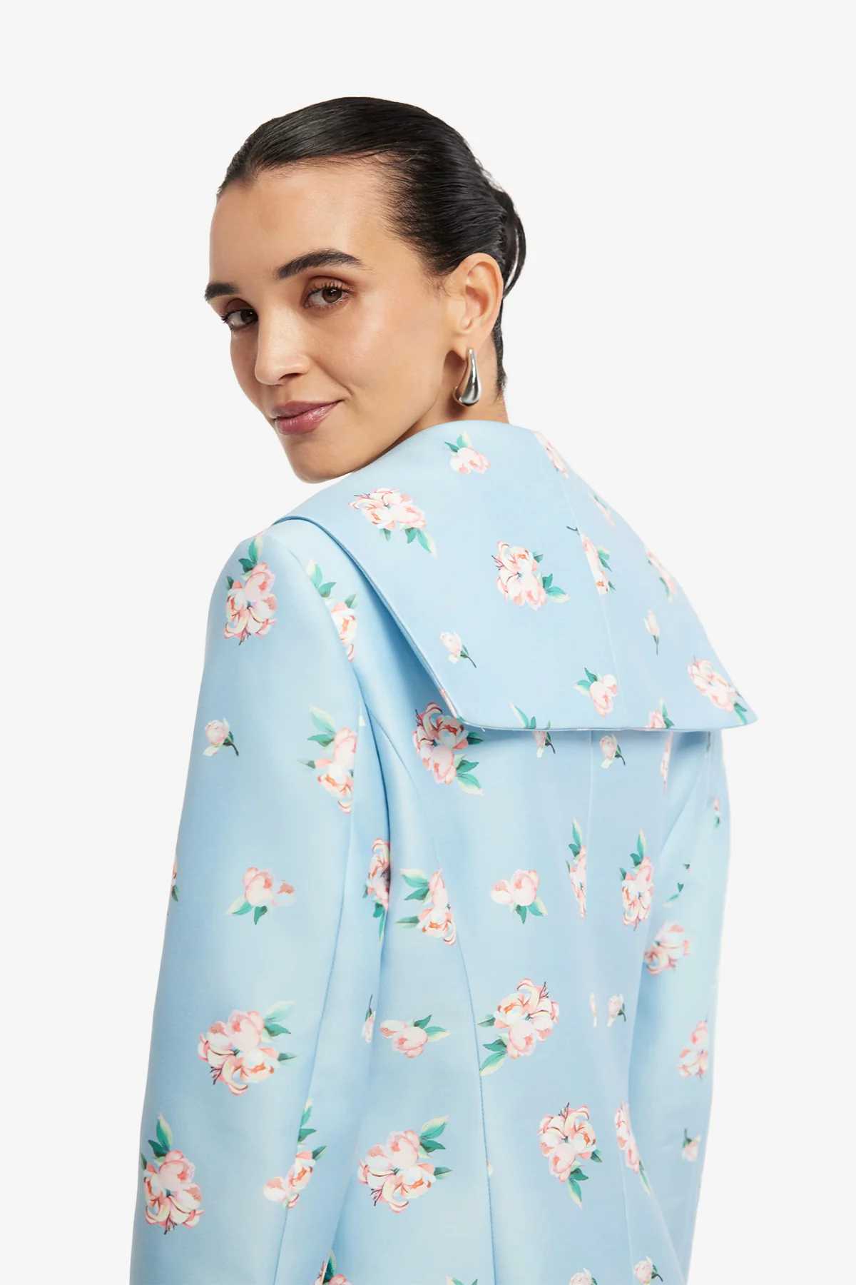 Brynn Blazer - Ditsy Floral Print in Blue - Image 6