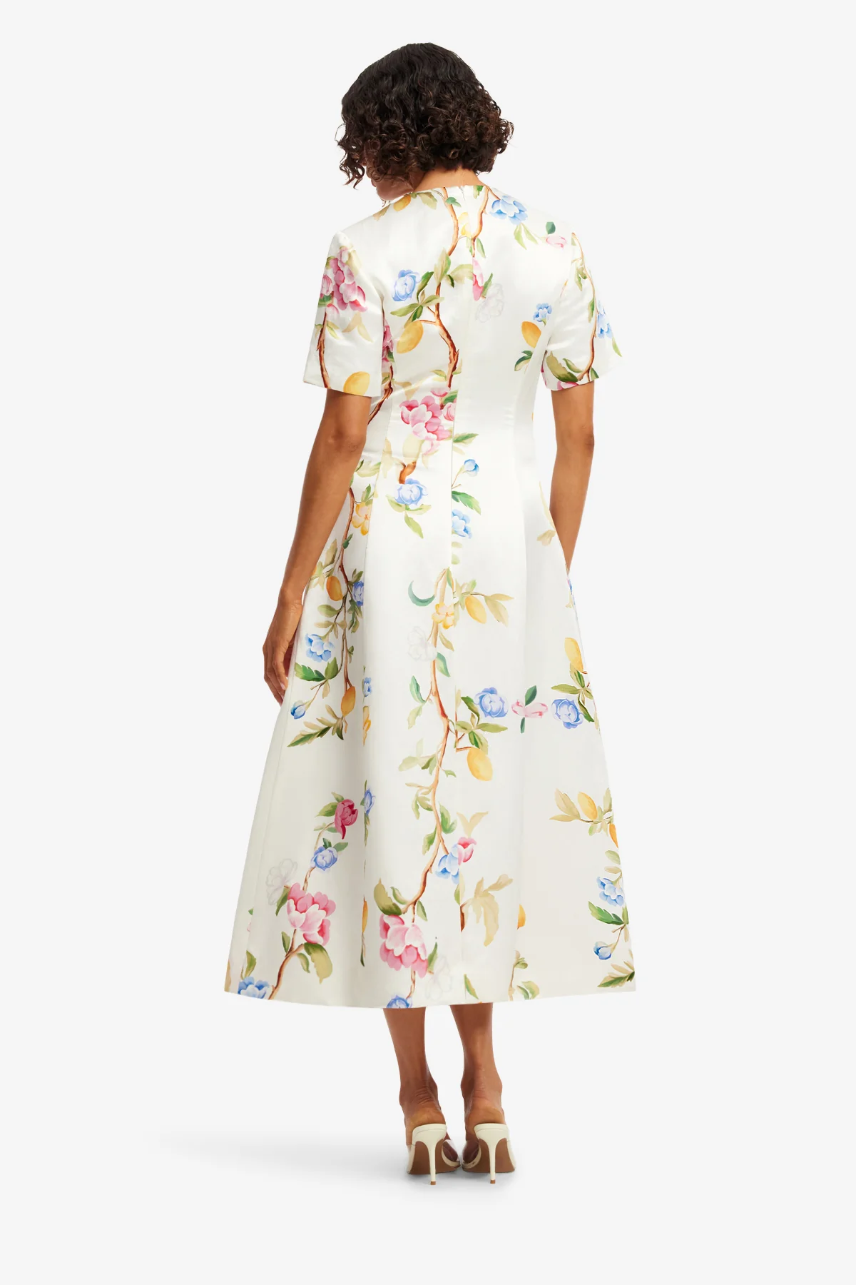 Caroline Short Sleeve Midi Dress - Lemon Vine Print in Snow - Image 5