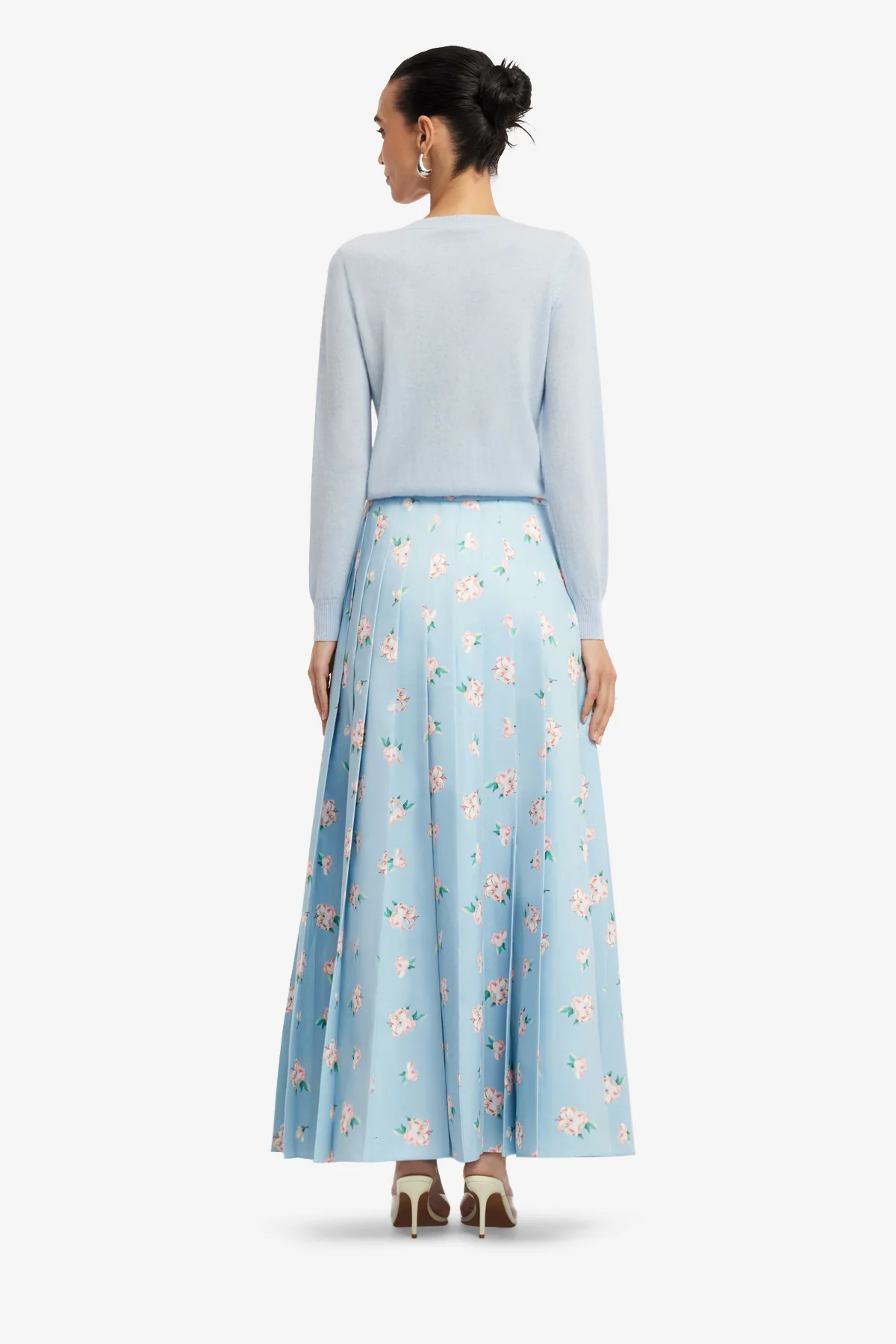 June Pleated Maxi Skirt - Ditsy Floral Print in Blue - Image 5